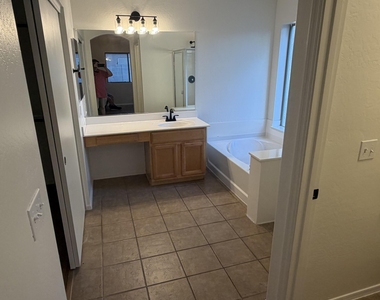 2971 E Pinto Valley Road - Photo Thumbnail 9