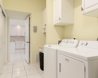 1676 Sw Harbour Isles Circle - Photo Thumbnail 21