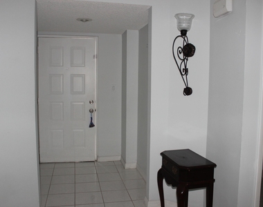 6698 10th Avenue N - Photo Thumbnail 9