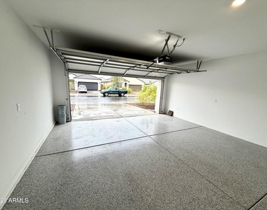 8233 W Clemente Way - Photo Thumbnail 27