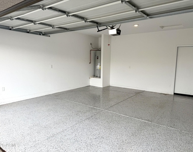 8233 W Clemente Way - Photo Thumbnail 28