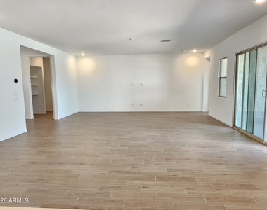 22668 E Starflower Drive - Photo Thumbnail 11