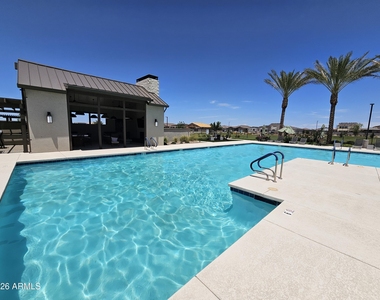 22668 E Starflower Drive - Photo Thumbnail 39