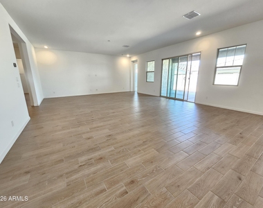 22668 E Starflower Drive - Photo Thumbnail 12
