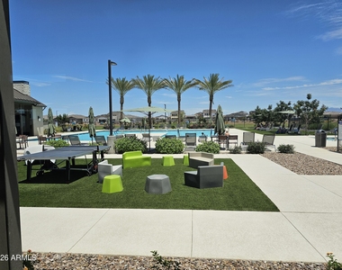22668 E Starflower Drive - Photo Thumbnail 43