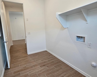 22668 E Starflower Drive - Photo Thumbnail 36