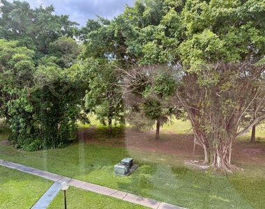 8310 Sands Point Boulevard - Photo Thumbnail 9