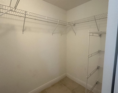 1680 Windorah Way - Photo Thumbnail 9