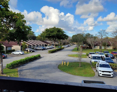 605 Nw 47th Street - Photo Thumbnail 22