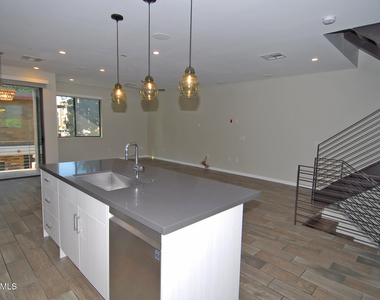 6990 E 6th Street - Photo Thumbnail 2