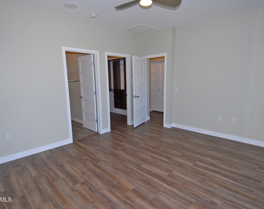 6990 E 6th Street - Photo Thumbnail 8