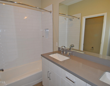 6990 E 6th Street - Photo Thumbnail 19