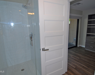 6990 E 6th Street - Photo Thumbnail 21