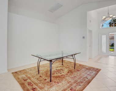 6519 Lucaya Avenue - Photo Thumbnail 6