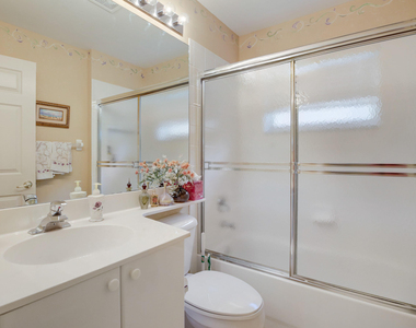 6519 Lucaya Avenue - Photo Thumbnail 15