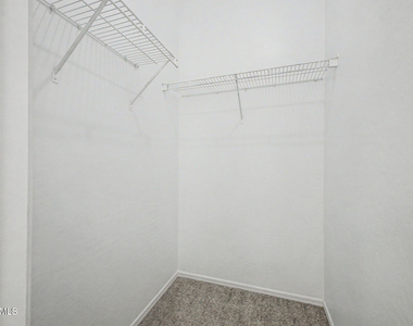 9111 W Cambridge Avenue - Photo Thumbnail 24