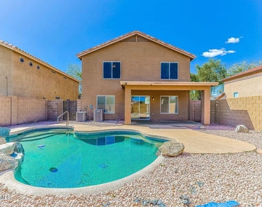 912 E Mayfield Circle - Photo Thumbnail 24