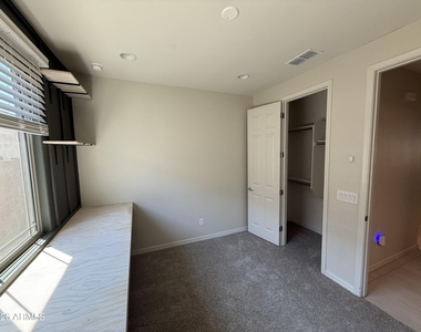 23066 E Mewes Road - Photo Thumbnail 12