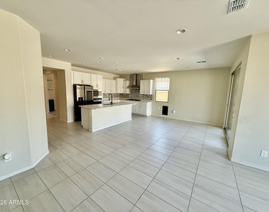 23066 E Mewes Road - Photo Thumbnail 3
