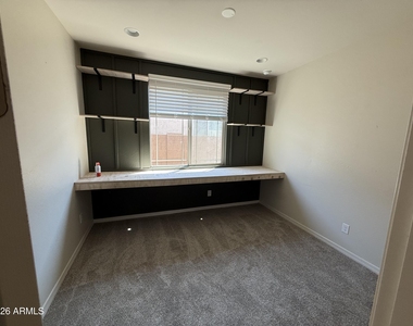 23066 E Mewes Road - Photo Thumbnail 11