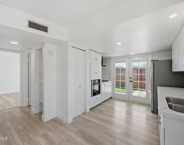 4840 E Mineral Road - Photo Thumbnail 8