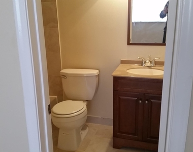 5323 Nw 27th Street - Photo Thumbnail 9