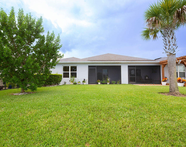 818 Persimmon Place - Photo Thumbnail 37
