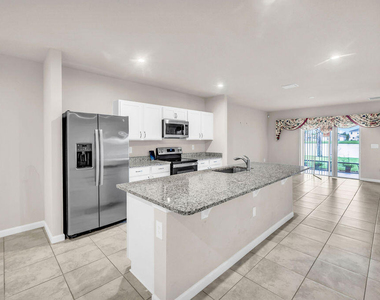818 Persimmon Place - Photo Thumbnail 22