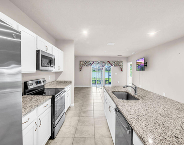 818 Persimmon Place - Photo Thumbnail 26