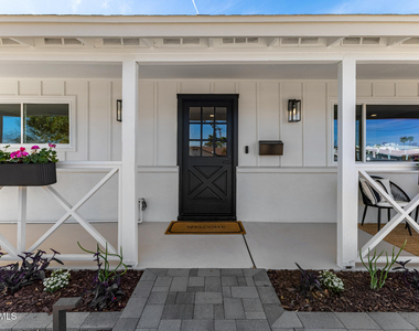 1804 N Camellia Street - Photo Thumbnail 3