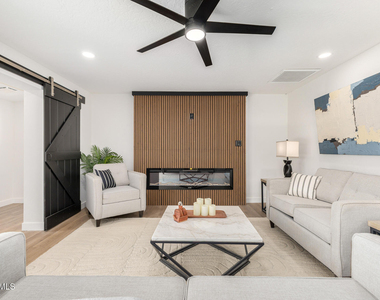 1804 N Camellia Street - Photo Thumbnail 12