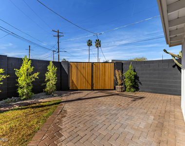 1804 N Camellia Street - Photo Thumbnail 21