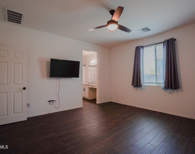 7337 W Magnolia Street - Photo Thumbnail 21