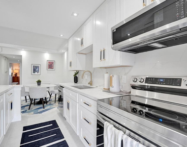 2866 Ne 30th Street - Photo Thumbnail 20