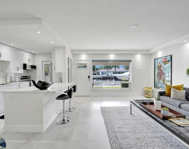 2866 Ne 30th Street - Photo Thumbnail 16