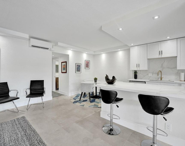 2866 Ne 30th Street - Photo Thumbnail 13