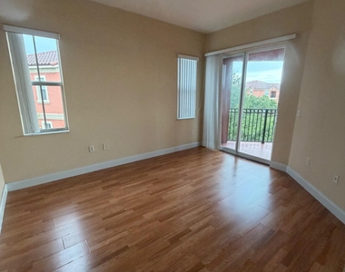 4602 Sw 160th Avenue - Photo Thumbnail 3
