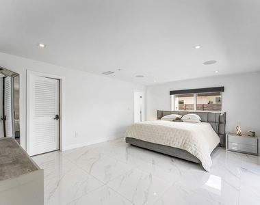 2813 Ne 29th Street - Photo Thumbnail 25