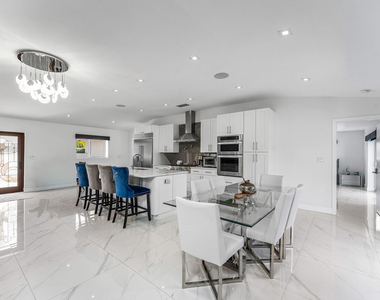 2813 Ne 29th Street - Photo Thumbnail 13