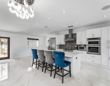 2813 Ne 29th Street - Photo Thumbnail 12