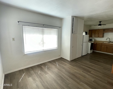 724 E Butte Avenue - Photo Thumbnail 8