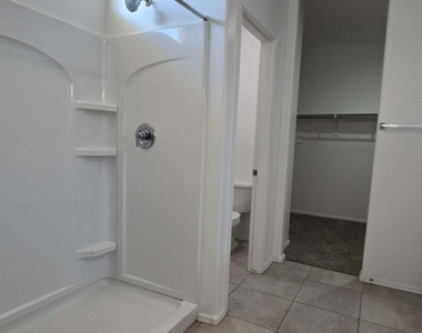36121 W San Ildefanso Avenue - Photo Thumbnail 16