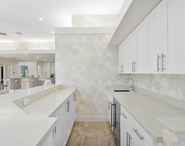 18 Nurmi Drive - Photo Thumbnail 9