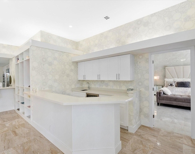 18 Nurmi Drive - Photo Thumbnail 7