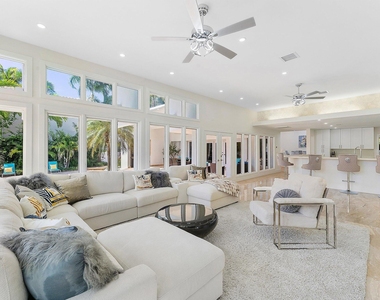 18 Nurmi Drive - Photo Thumbnail 11