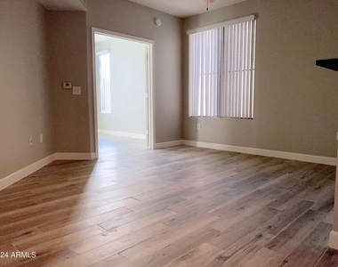 1701 E Colter Street - Photo Thumbnail 6