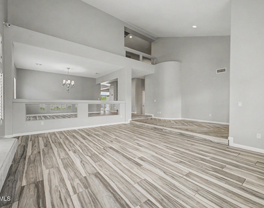 4711 S Newport Street - Photo Thumbnail 7