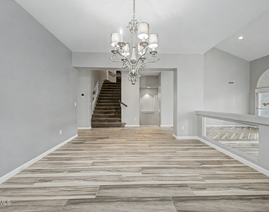 4711 S Newport Street - Photo Thumbnail 9