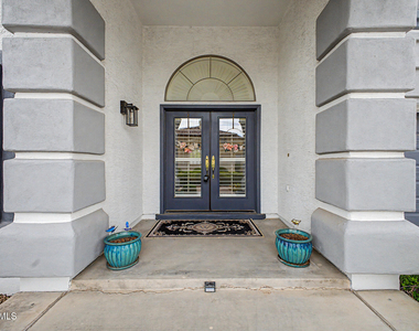 4711 S Newport Street - Photo Thumbnail 3
