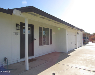 1521 W Marlboro Drive - Photo Thumbnail 3